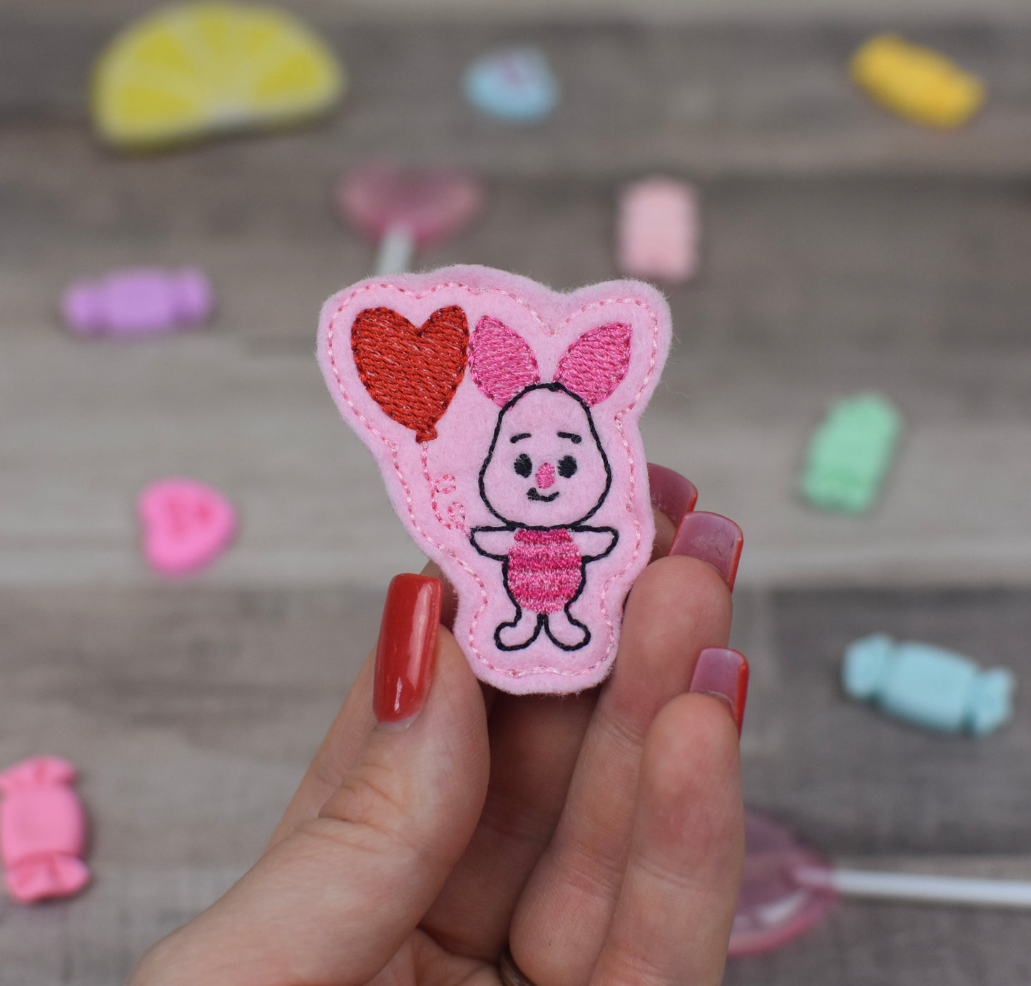 Valentine Piggy Uncut Feltie Sheet