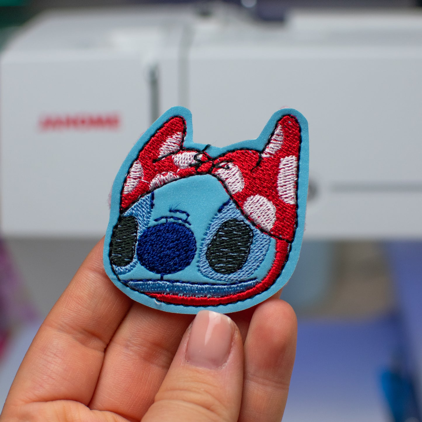 Laundry Alien Feltie Embroidery Design