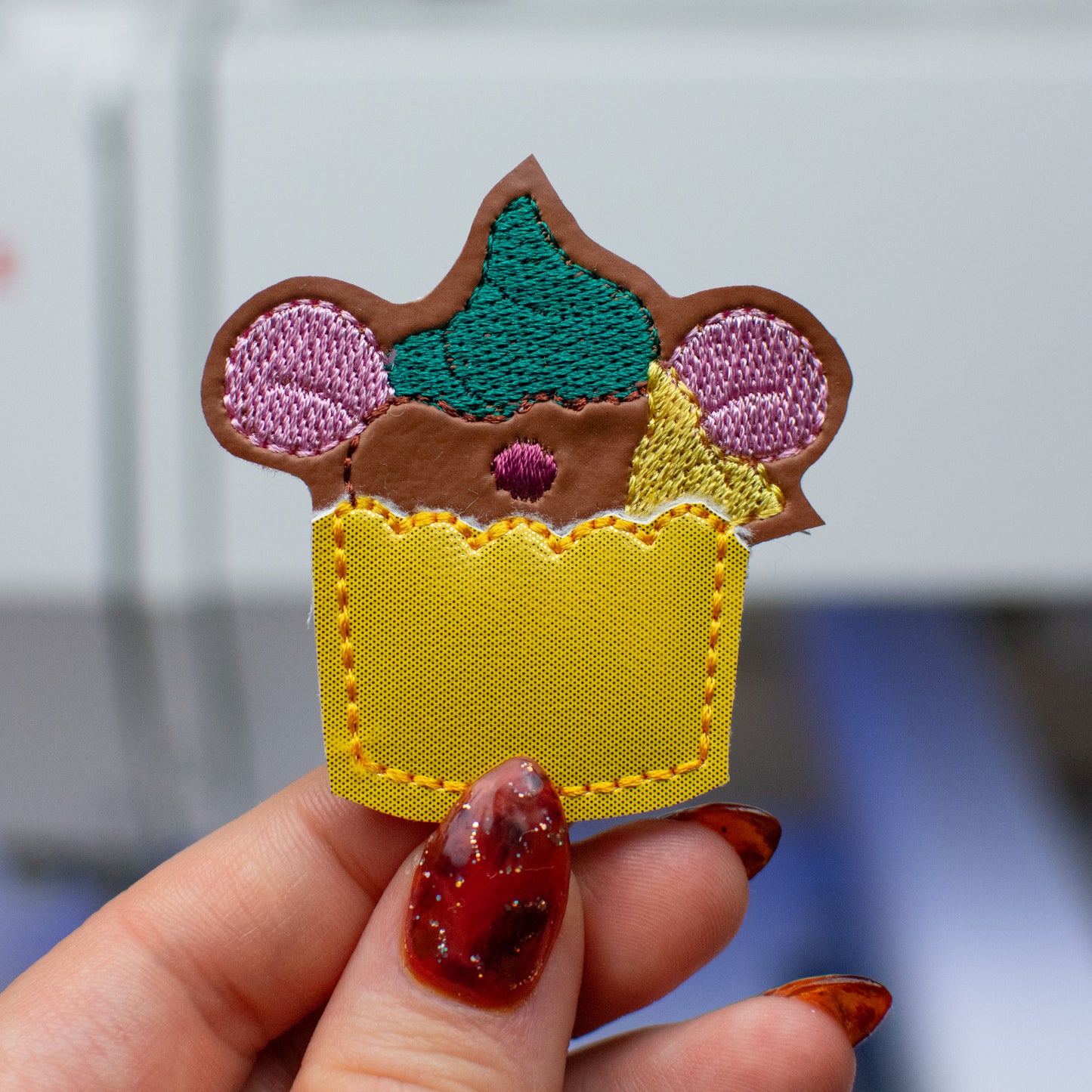 Mouse Cupcake Feltie Embroidery Design