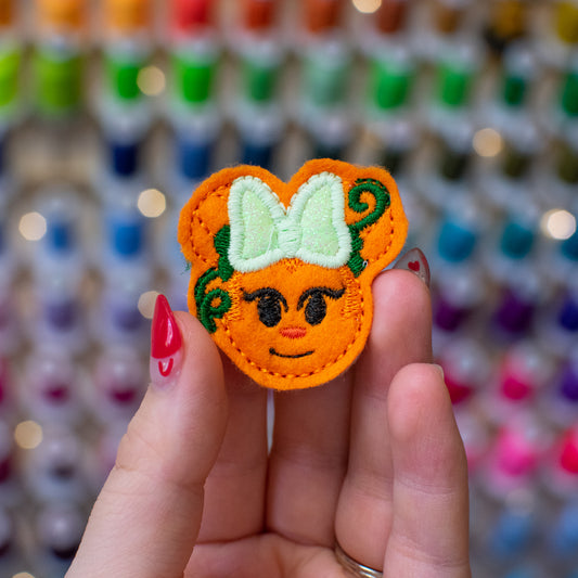 Girly Pumpkin Mouse Embroidery Design