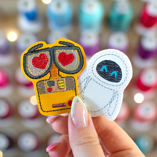 Robot Couple Embroidery Design Set