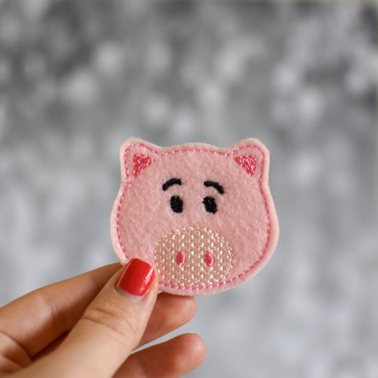 Pig Feltie Embroidery Design