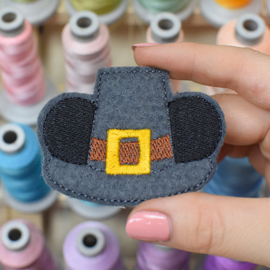 Pilgrim Mouse Hat Feltie Embroidery Design